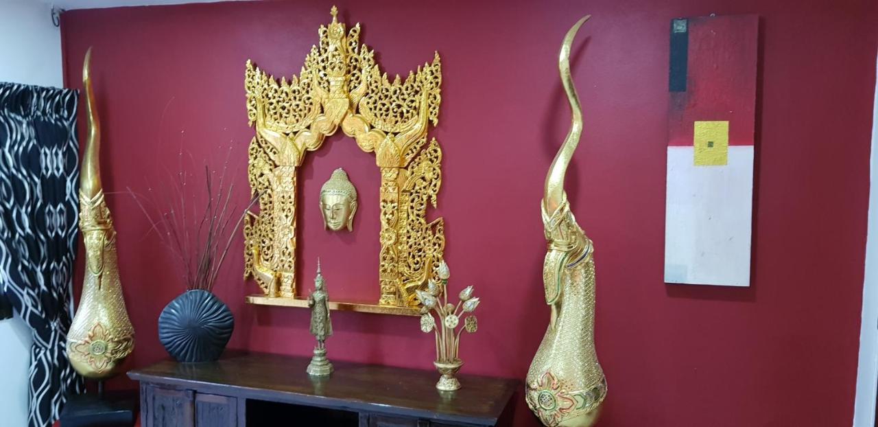 Fong Kaew And Baan Nang Fa Guesthouse Patong Exterior foto