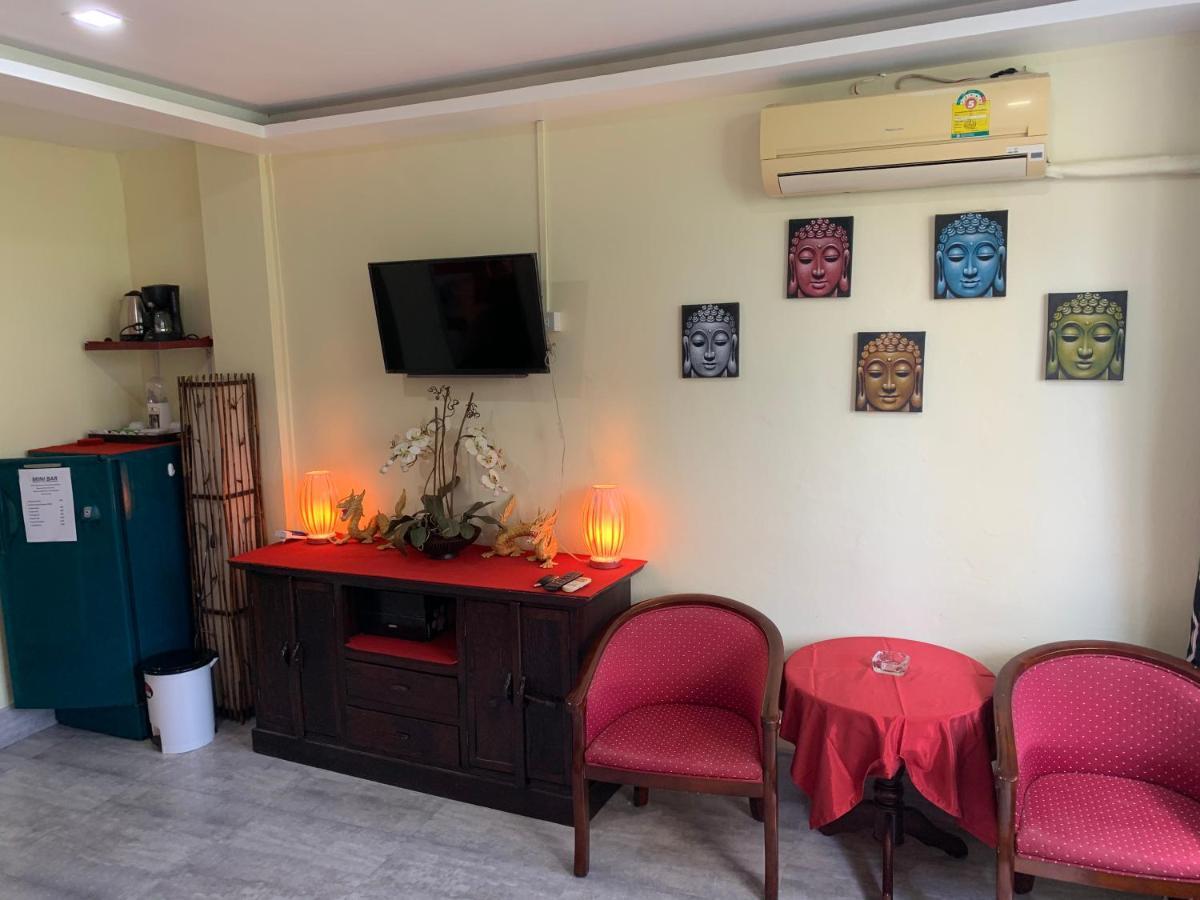 Fong Kaew And Baan Nang Fa Guesthouse Patong Exterior foto